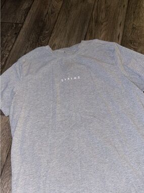 Men's Gray Graphic Tee